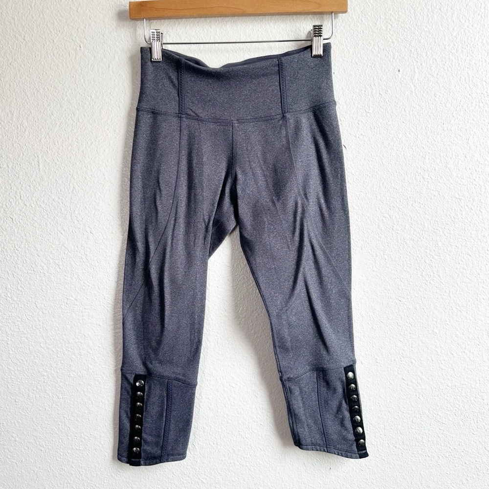 Lululemon Snap Me Up Grey Cropped Leggings Women’s Size 4 Small